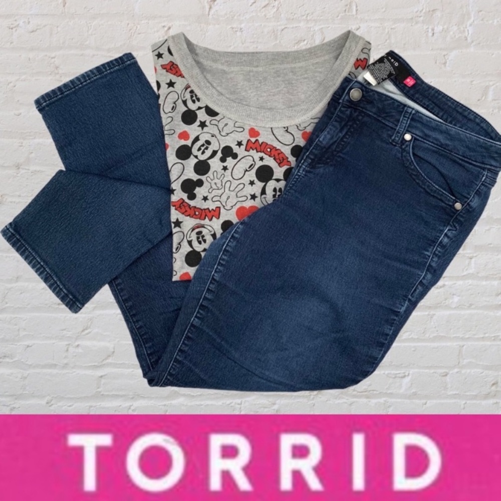 Classic Torrid stretch denim jeggings- 18